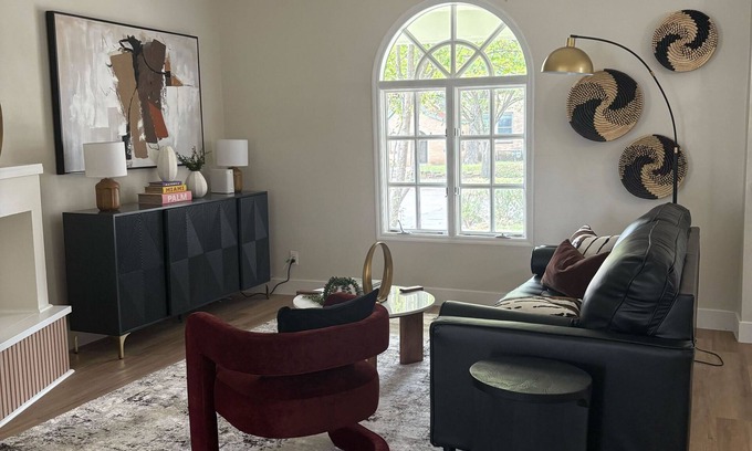 Kessler Casa | Charming 4BR | Deck + Pets OK I Bishop Arts