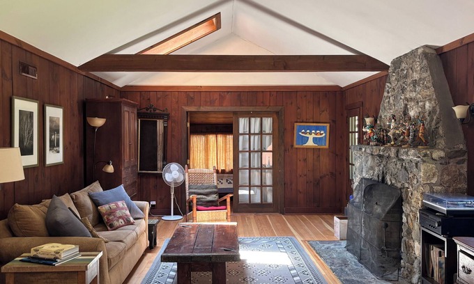 Chatham Otro | Charming 5-bedroom Vacation House in Chatham