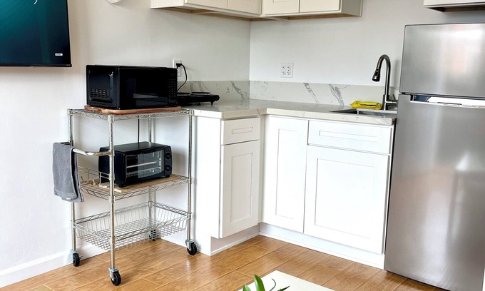 Mount Helix Casa | Charming and cozy unit fully furnished with WiFi in beautiful El Cajon