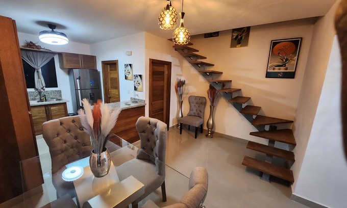 Santo Domingo Apartamento | Charming and spacious home. Private roof top access. Safe and quiet neighborhood