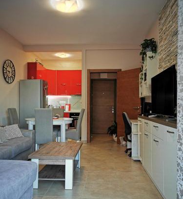 Topla Apartamento | Charming and Luxurious Flat with Large Terrace