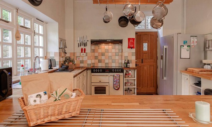 Lydbrook Casa | Charming and Secluded 3BD in Forest of Dean!