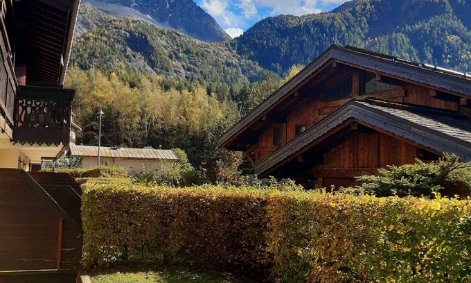 Les Tines Apartamento | Apto encantador con terraza, vista Mont Blanc, aparcamiento, 3/4 pers