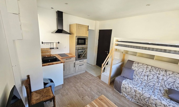 Bagneres-de-Luchon Apartamento | 3-person apartment with terrace luchon