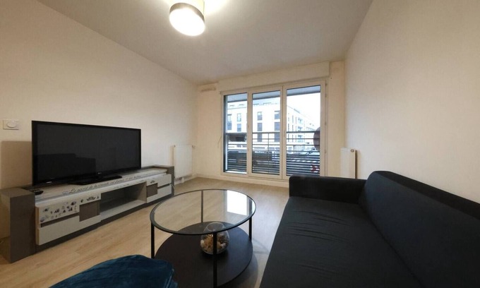 Juvisy-sur-Orge Apartamento | Charming apartment in the center of JUVISY SUR ORGE