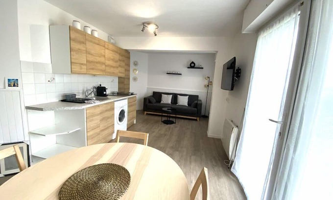 Le Fort Bloque Apartamento | Charming apartment 2 to 4 people 200m from the beach with wifi