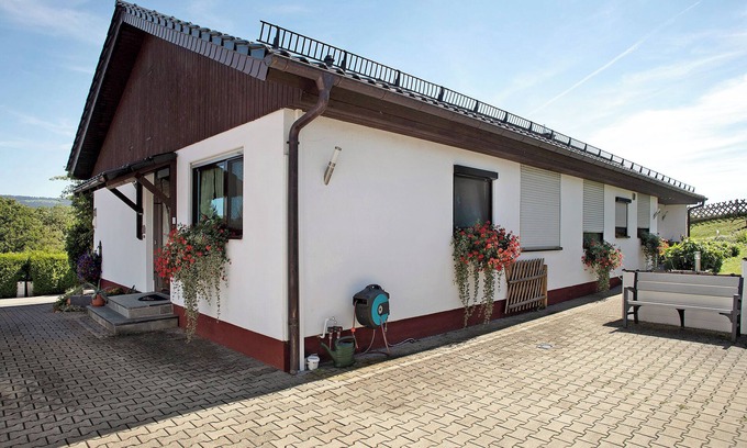 Weissensberg Apartamento | Encantador apartamento "Ferienwohnung Garloff" cerca del lago Constanza con vistas a la montaña
