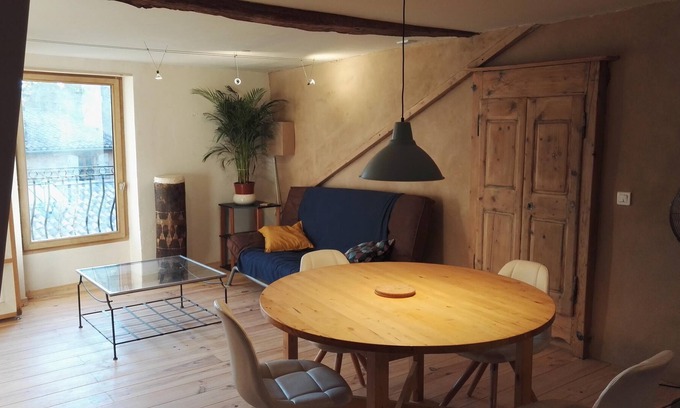 Dieulefit Apartamento | Apartamento con encanto, jardín, con vistas a las colinas