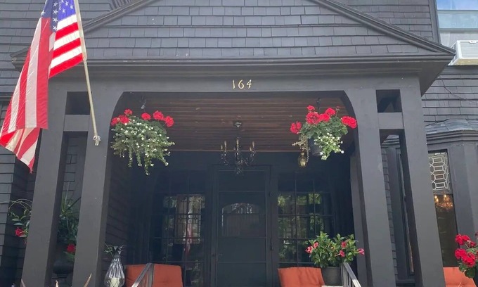 Pittsfield Apartamento | Charming Apartment In Berkshire Victorian Home