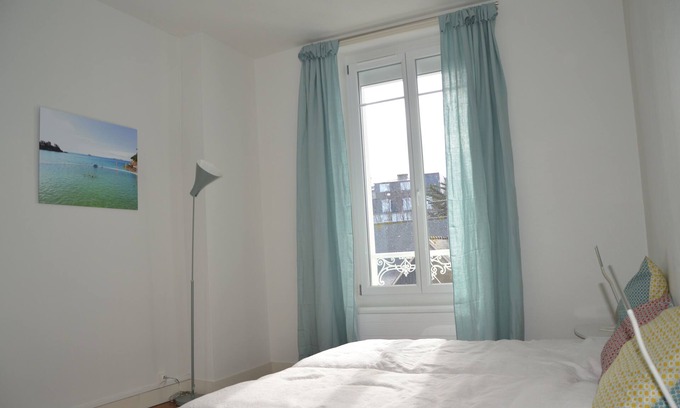 Dinard Apartamento | Charming apartment in downtown Dinard close to the beach 4/6 people