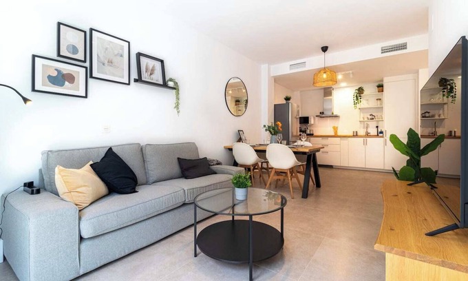 Perchel Sur Apartamento | Encantador apartamento en el corazón de Málaga