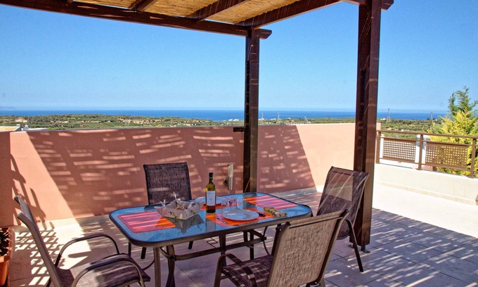 Loutra Apartamento | apartamento encantador, terraza panorámica sin vistas, vistas al mar y a la montaña