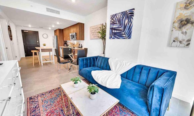 Overtown Apartamento | Charming Apt in the Heart of Downtown With Free Parking