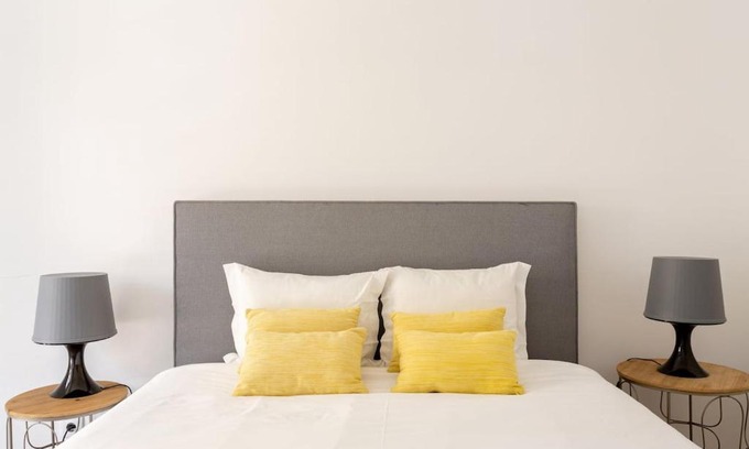 Encarnacao Apartamento | Charming Bairro Alto - Historical Center