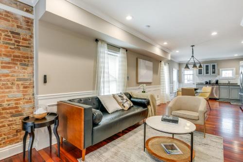 Downtown Baltimore Casa | Charming Baltimore Getaway about 1 Mi to Downtown!