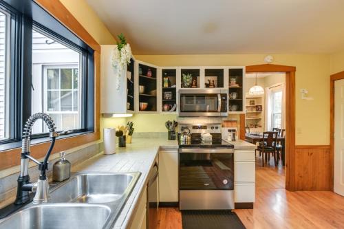 Bangor Casa | Charming Bangor Home with Deck Less Than 1 Mi to Downtown