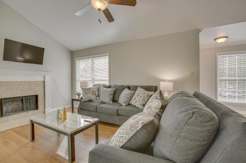 Mid City South Apartamento | Charming Baton Rouge Retreat with Community Pool!