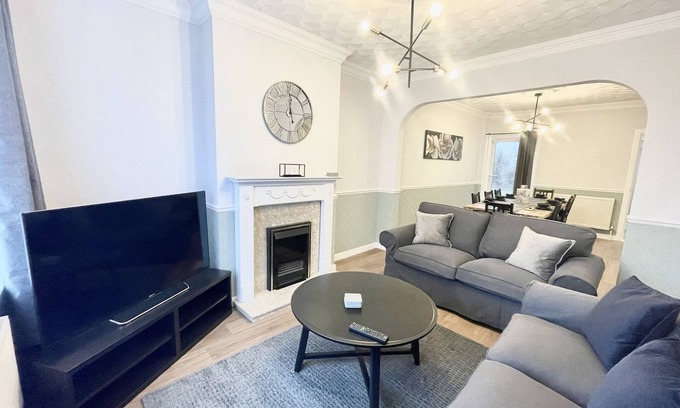 Bristol Casa | Charming Bedminster Home - Sleeps 8
