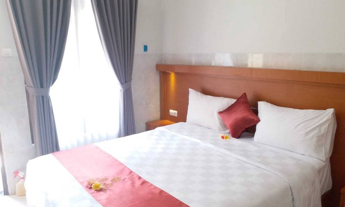 Tuban Casa | Charming bedroom with WiFi and AC in Bali