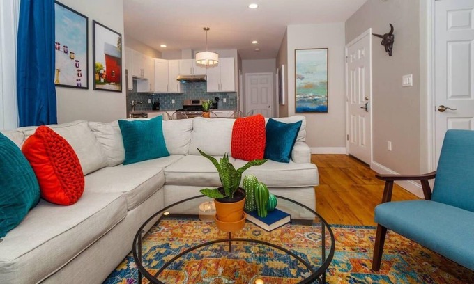 Dorchester Casa | Charming Boston Home | Near T