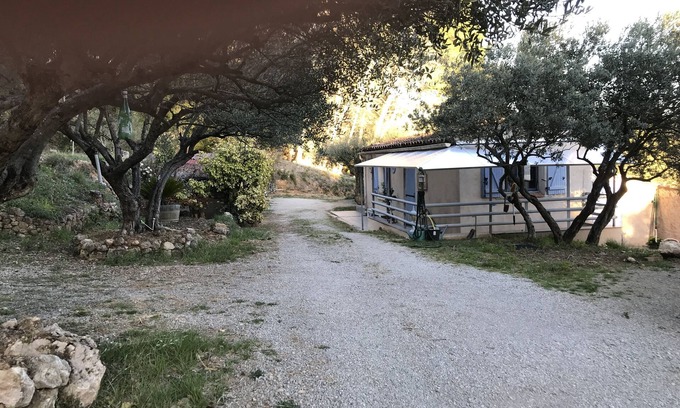 Salernes Apartamento | Charming brand-new studio in the countryside