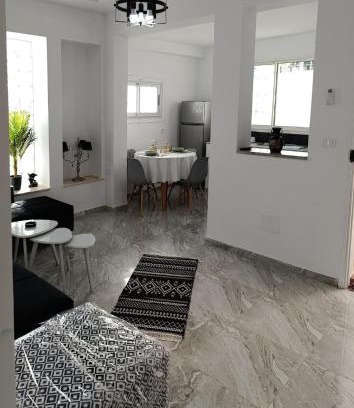 La Marsa Apartamento | charming bright house la marsa