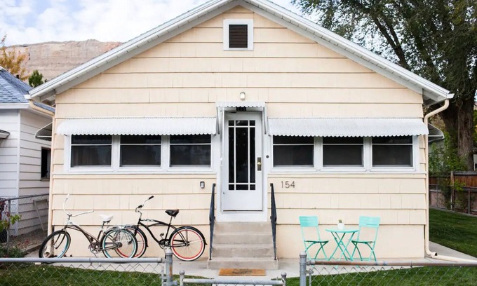 Palisade Casa | Artístico bungalow en el corazón de la ciudad
