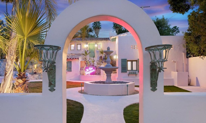 The Mesa Casa | Charming Bungalow with Two Patio Areas and Private Pool