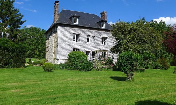 Manneville-la-Pipard Casa | Encanto mansión de campo con piscina, cerca de un campo de golf