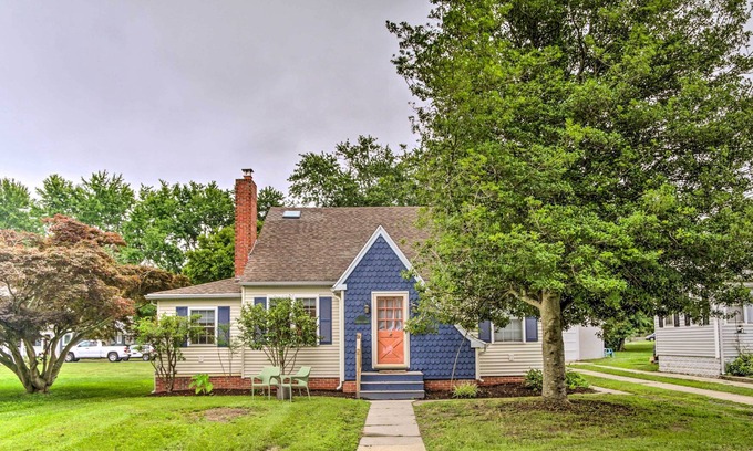 Cambridge Cabaña | Charming Cambridge Cottage w/ Beach Access!