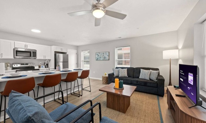 University Circle Apartamento | Charming & Central | 3 Bedroom | CLE Clinic