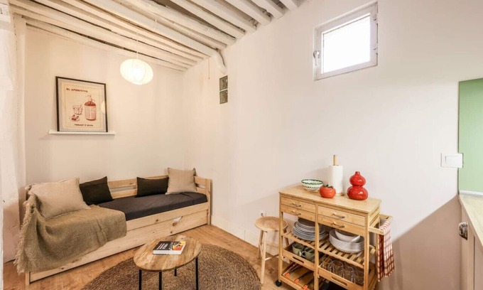 Embajadores Apartamento | Charming Central Madrid Loft