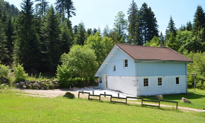 Gerbepal Chalet De Esquí | Encantadora casa amplia de 2/3 canales cerca de Gerardmer en el borde del wifi del bosque