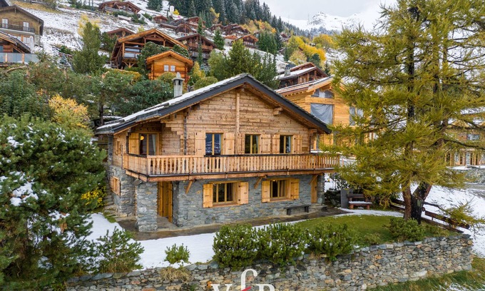 Verbier Chalet De Esquí | Charming chalet located in Patier, with a south facing terrace offering wonderful views.*********Ups