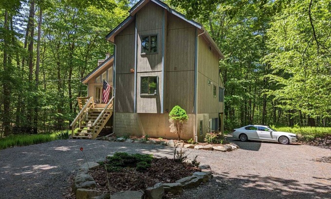 Gouldsboro Chalet De Esquí | Charming chalet with walking distance to Big Bass Lake