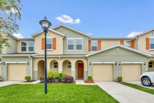 Kissimmee Villa | Charming Challet at Compass Bay CB101