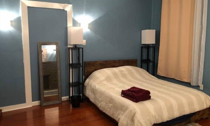 Lower Lawrenceville Casa | Charming, cheerful, comfortable, centrally located, and walkable!