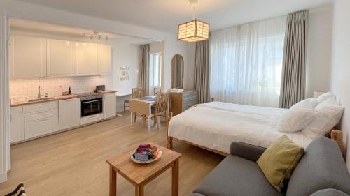 Kungsholmen Apartamento | Charming City Studio, 10 Min Walk to Train Station