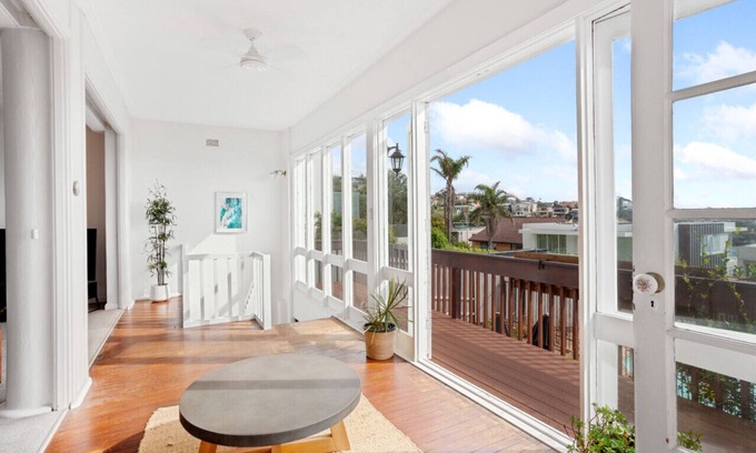Maroubra Casa | Charming Clifftop Beachhouse