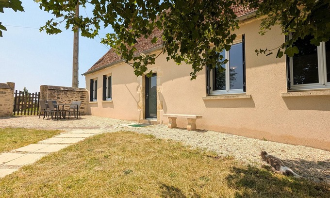 Thevet-Saint-Julien Cabaña | Encanto rústico en Berry: Casa acogedora, cerca de La Châtre y Lignières, con jardín y todo confort