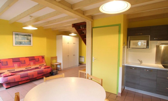Omonville-la-Rogue Cabaña | Casa adosada cerca del puerto, con jardín y comodidades