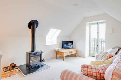 Pointington Casa | Charming Coach House Retreat Near Sherborne Abbey