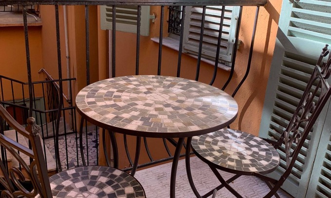 Quartier du Port Apartamento | Charming cocoon in the small marsh at the port of Nice.