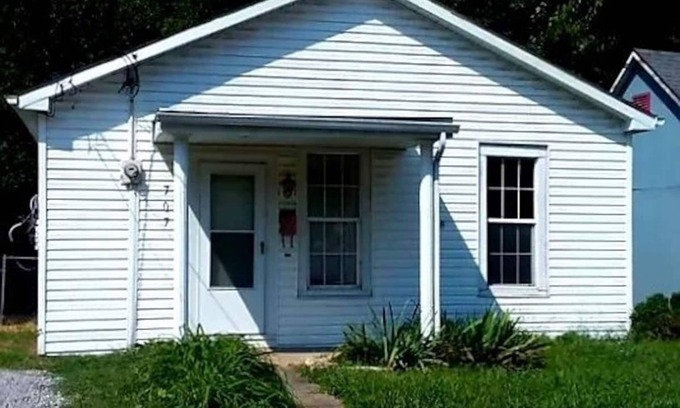 North Central Columbia Casa | Charming, comfy home close to downtown and all colleges!