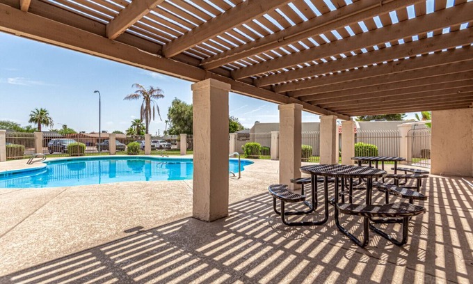 Mesa Grande Condominio | Charming Condo with Pool in Mesa near Tempe