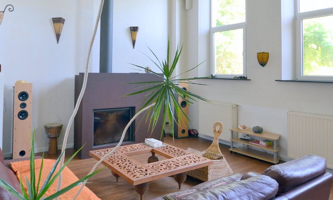 Eprave Casa | capilla remodelada con Encanto - casa en Eprave