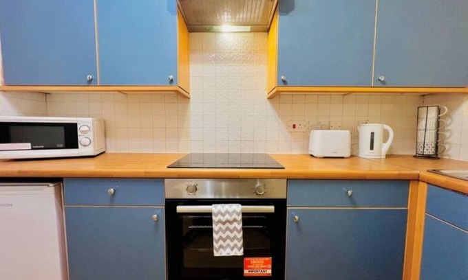 Paisley Apartamento | Charming, Cosy Escape with Quick Access to Glasgow
