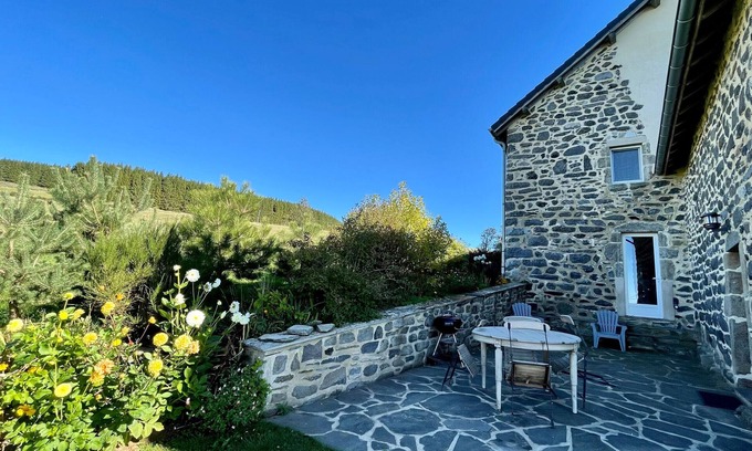 Freycenet-la-Cuche Cabaña | Casa con encanto, terraza, cerca de deportes de invierno, mascotas permitidas