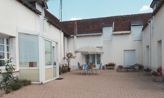 Vernou-sur-Brenne Cabaña | Acogedor Gîte en Touraine: Cerca de Castillos del Loira, Wifi, Patio Privado, Vinos y Naturaleza