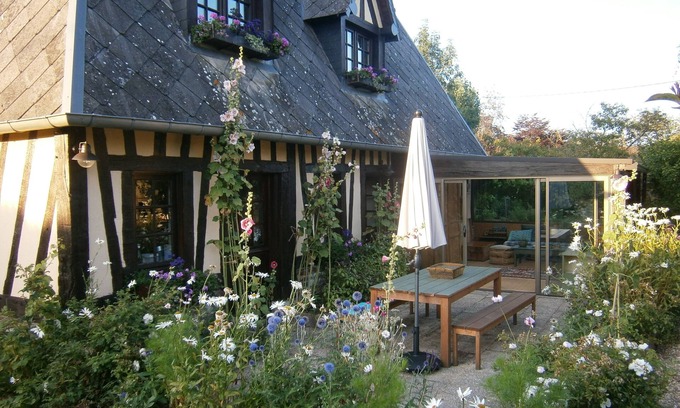 Berville-sur-Mer Cabaña | Encantadora casa de campo detrás de honfleur